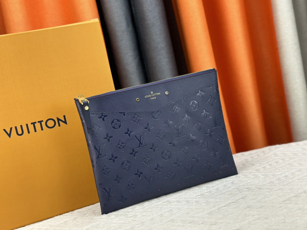 Fashionable 6471 Louis Vuitton LV Wallets For Unisex