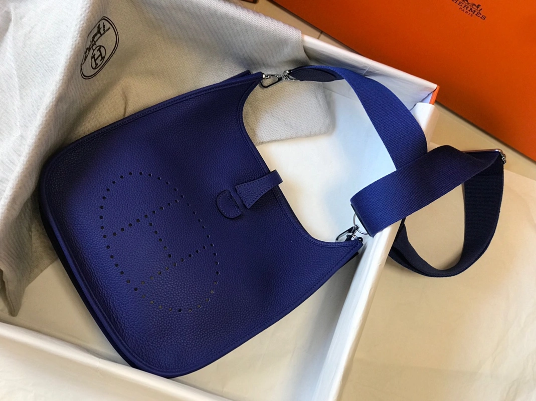 Hermes AAA Quality Messenger Bags For Women Functional 6103 - Image 3