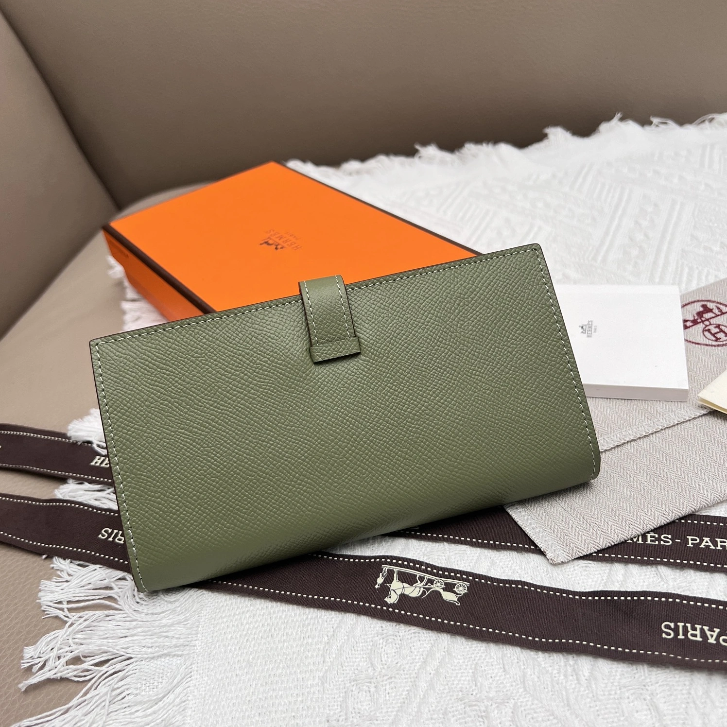 Hermes AAA Quality Wallets Efficient 3180 - Image 3