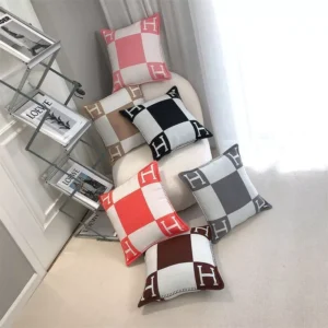 Hermes Cushion GoAnywhere 6502