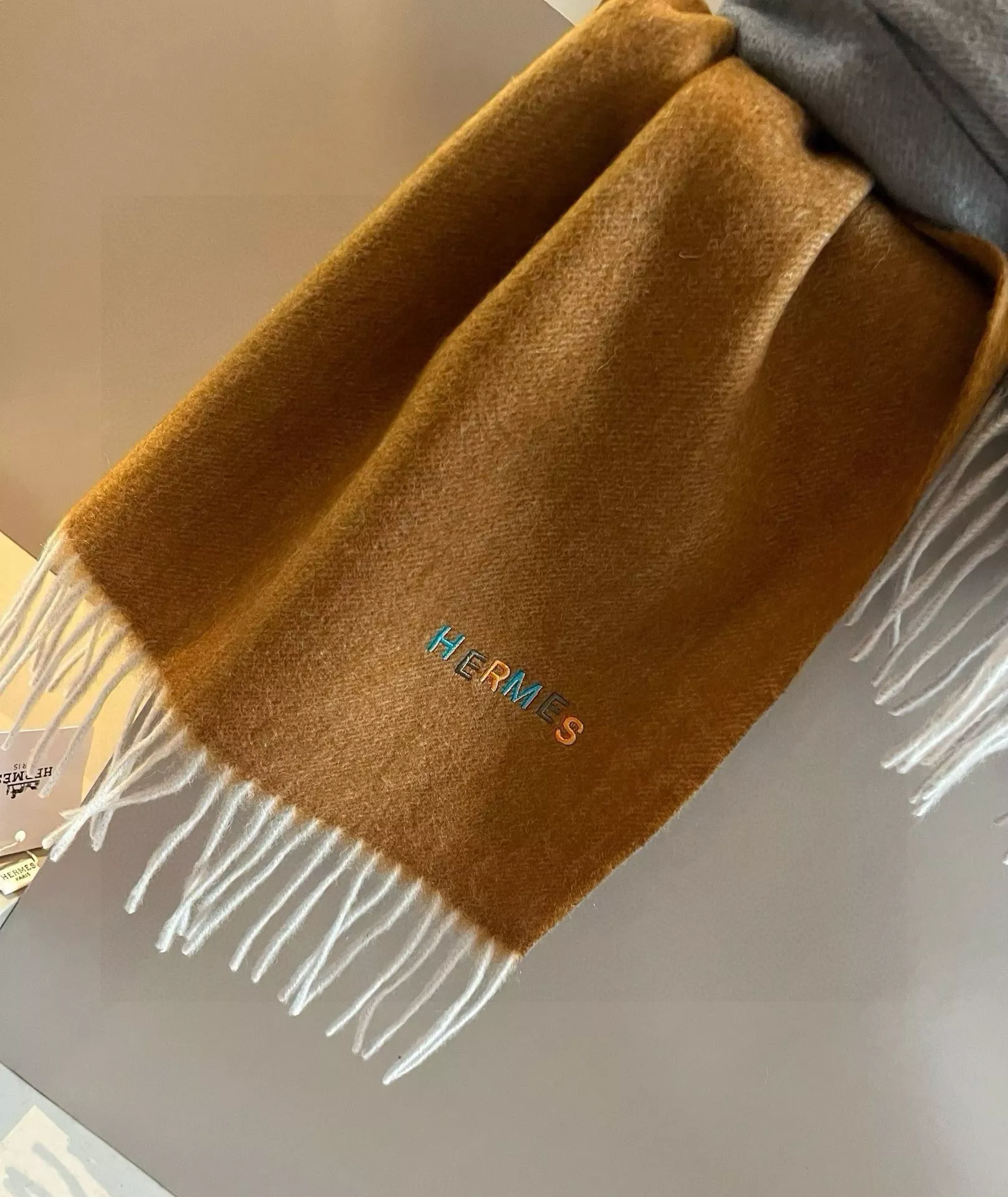 Hermes Scarf For Women StreetReady 2217 - Image 4