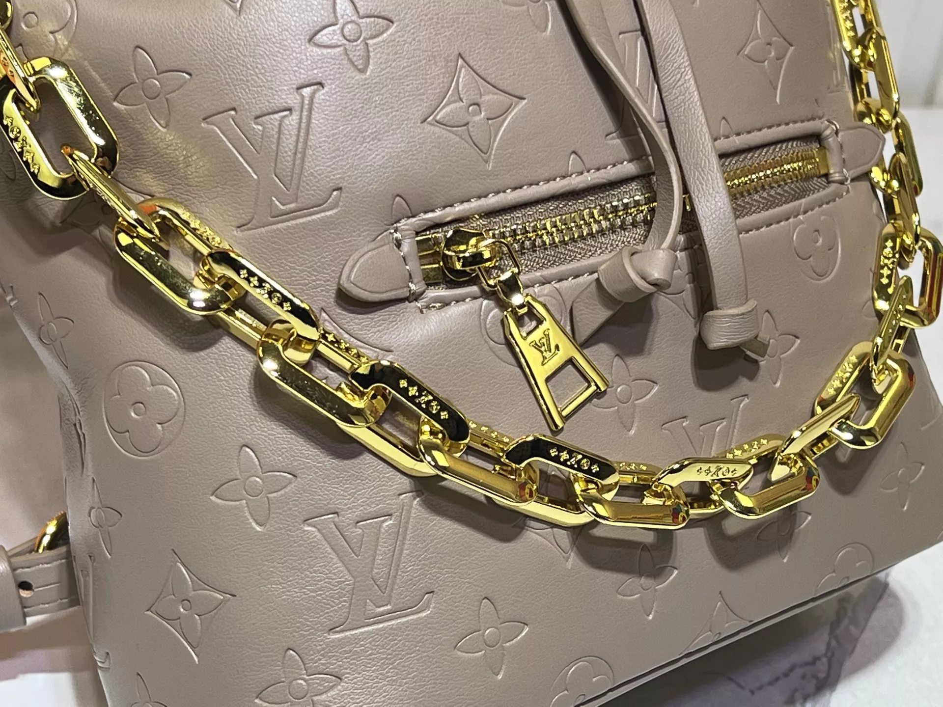 Louis Vuitton AAA Quality Backpacks For Women HighQuality 7775 - Image 4