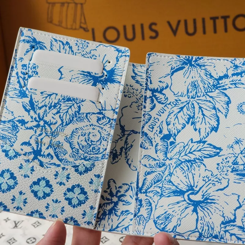 Louis Vuitton AAA Quality Card Case BestValue 6085 - Image 5