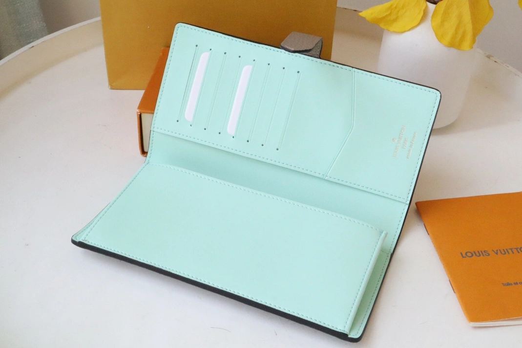 Louis Vuitton AAA Quality Card Case TopPick 3541 - Image 5