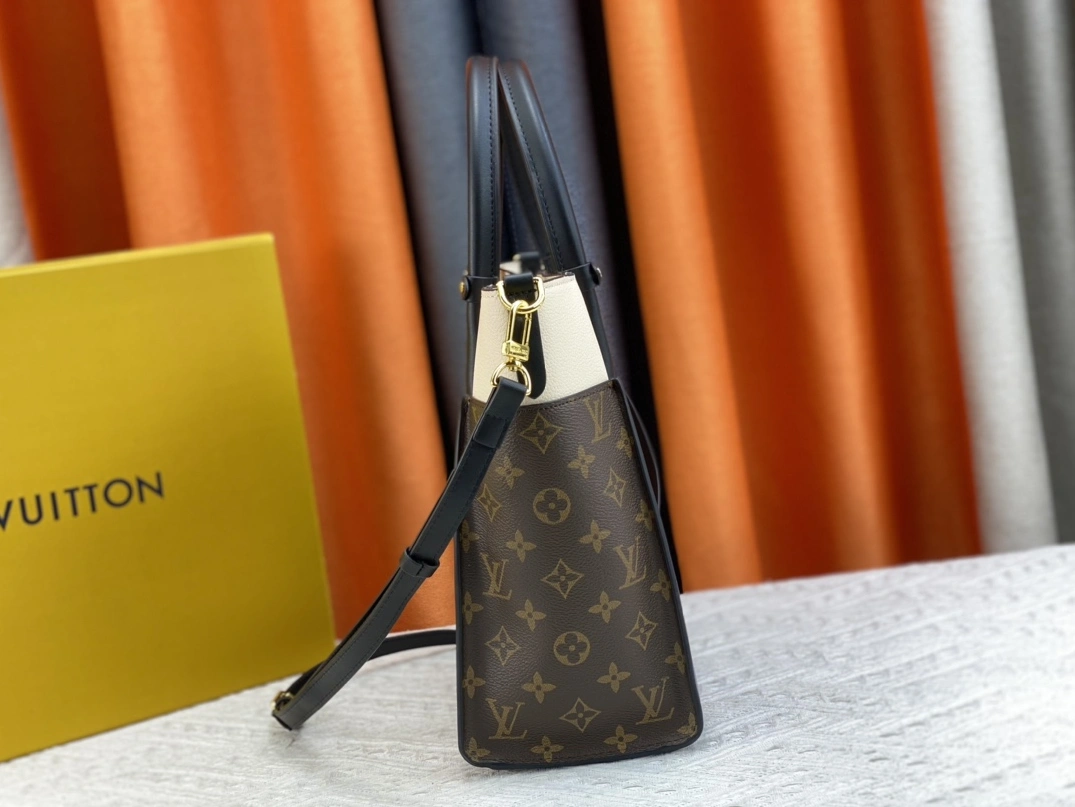 Louis Vuitton AAA Quality Handbags For Women EasyMatch 349