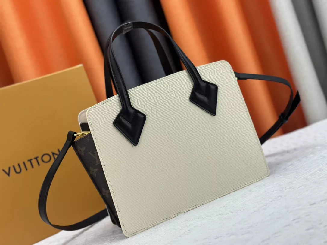 Louis Vuitton AAA Quality Handbags For Women GoAnywhere 2074