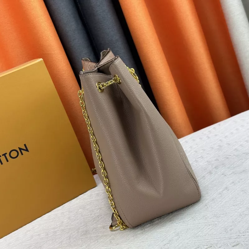 Louis Vuitton AAA Quality Shoulder Bags For Women Flexible 6479 - Image 3