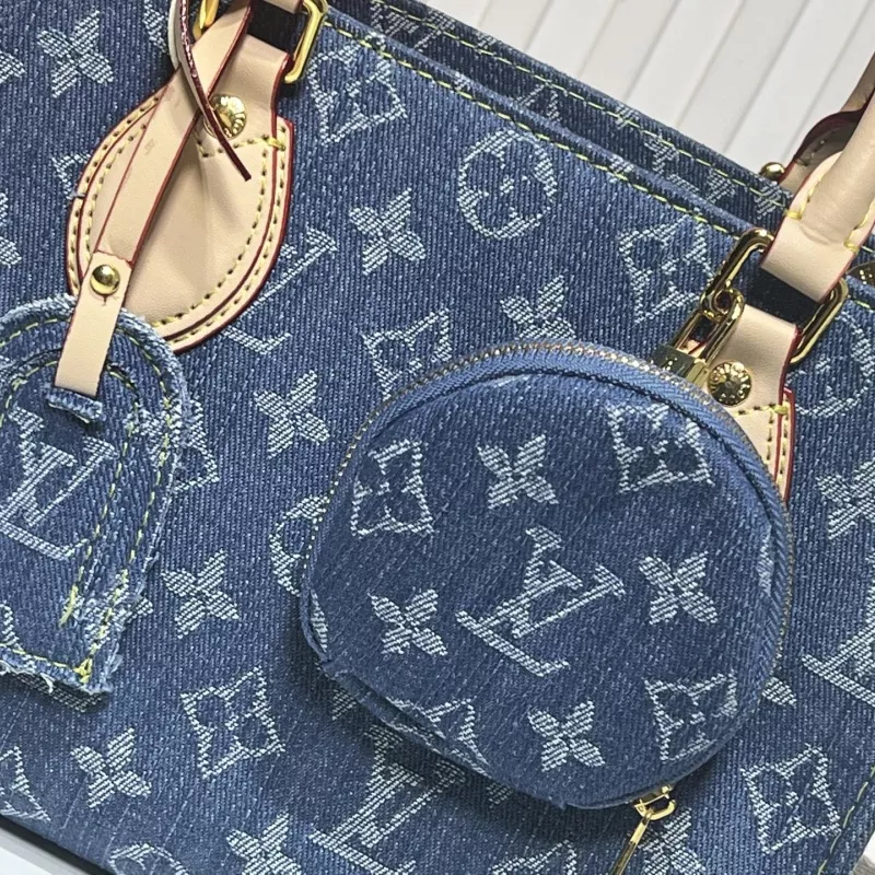 Louis Vuitton AAA Quality Tote-Handbags For Women WellDesigned 7468 - Image 3