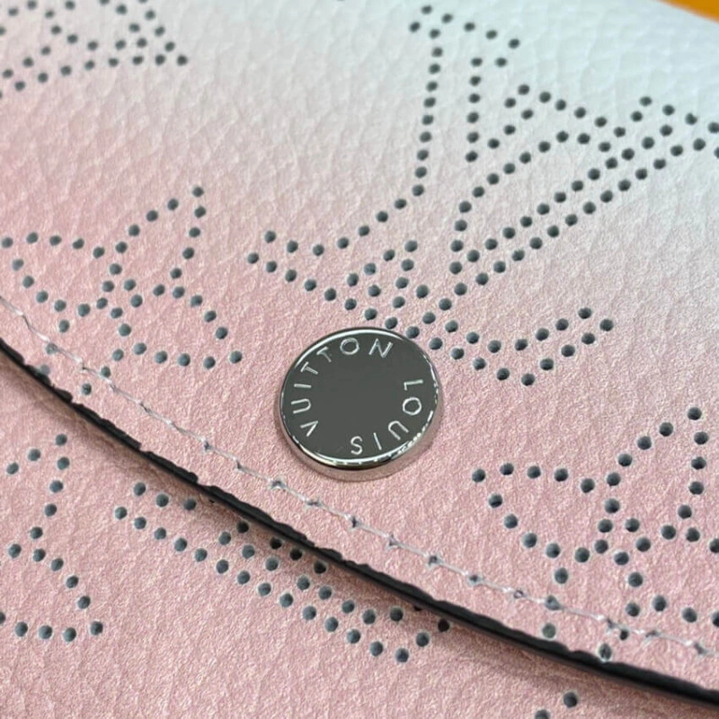 2 card sl Louis Vuitton Coin Purse in Pink Gradient Mahina Perforated Leather - Image 4