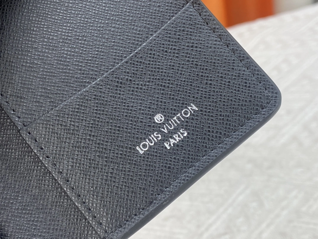 Louis Vuitton LV Card Case For Unisex GoAnywhere 1711 - Image 8