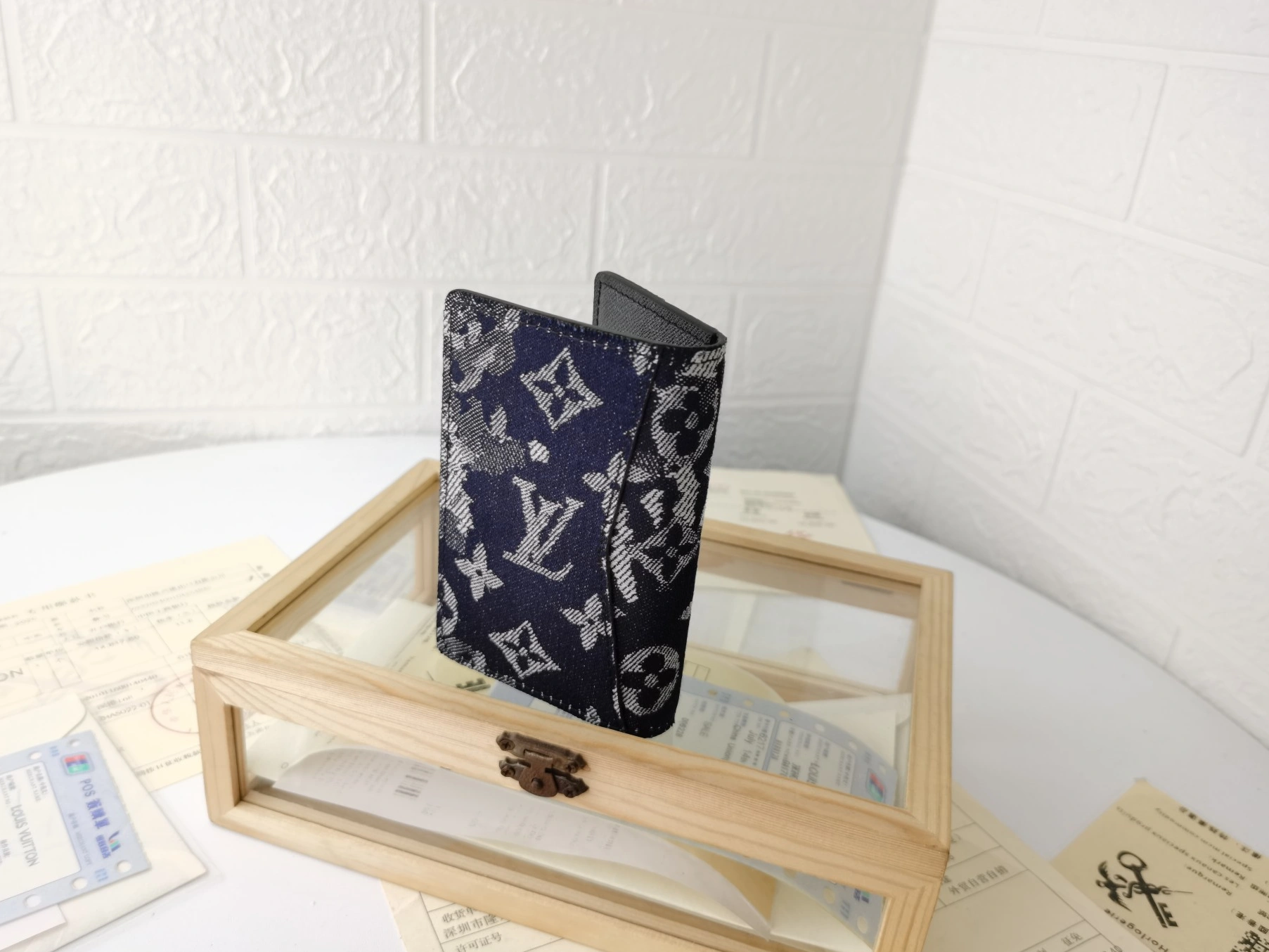 Louis Vuitton LV Card Case For Unisex HighQuality 9336 - Image 3