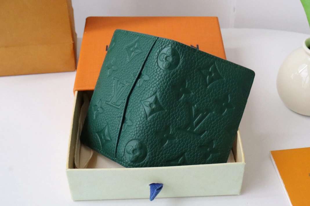 Louis Vuitton LV Card Case Soft 6800 - Image 4