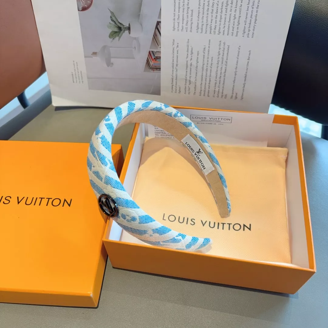 Louis Vuitton LV Headband For Women Functional 3563 - Image 5