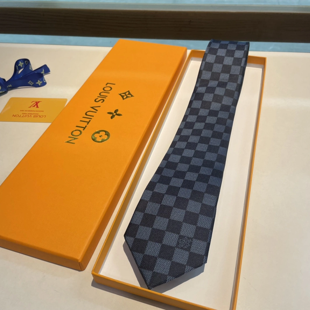 Louis Vuitton LV Necktie For Men Minimalist 8982 - Image 7