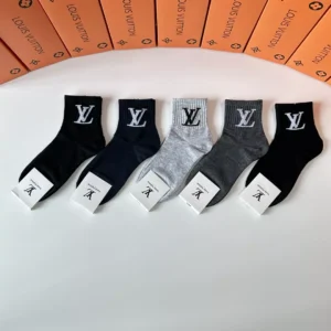 Louis Vuitton LV Socks Lightweight 2982