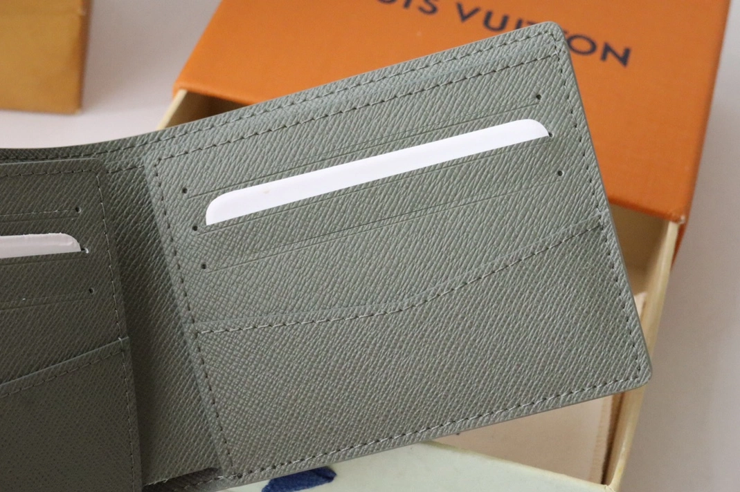 Louis Vuitton LV Wallets Trendsetting 785 - Image 6