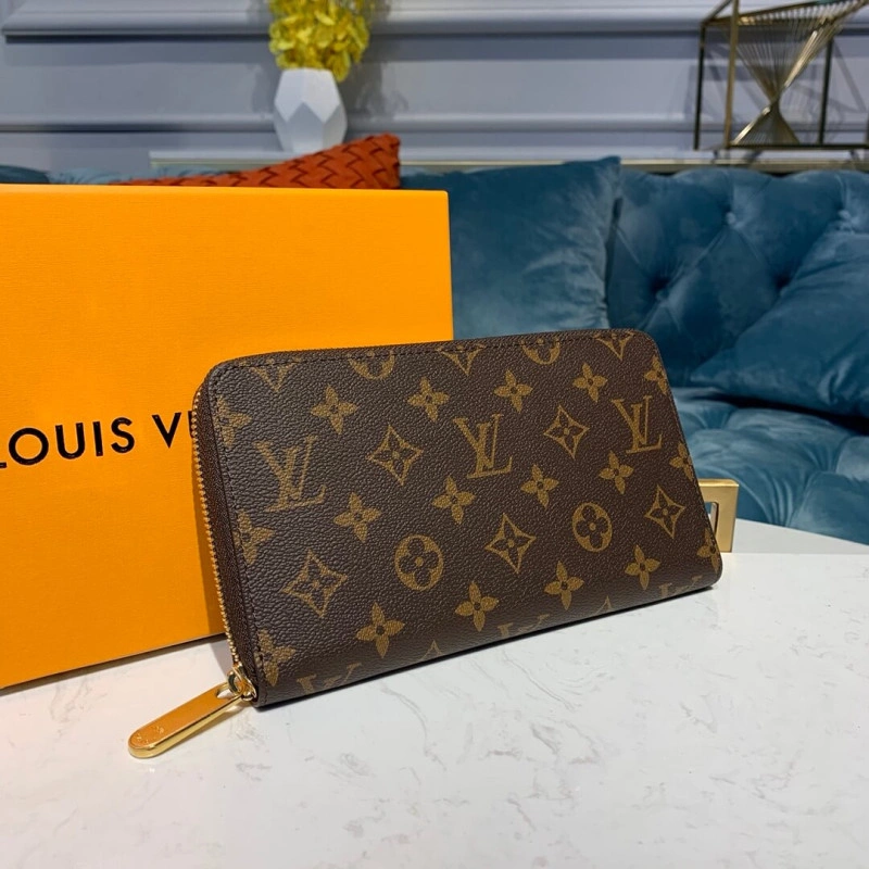 1 zipped Louis Vuitton Monogram Canvas Zippy Organizer Wallet - Image 3