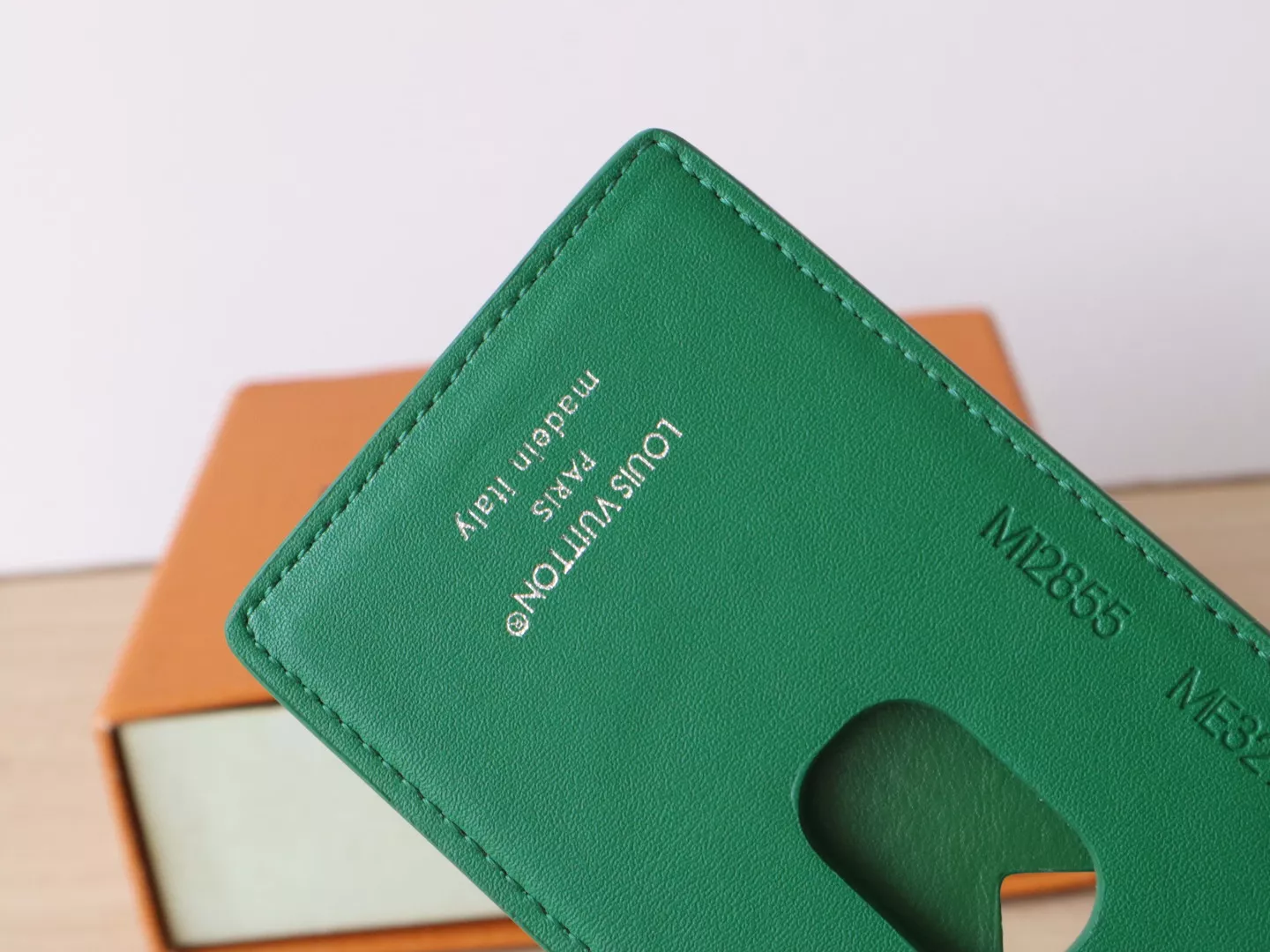 ModernLook 7315 Louis Vuitton LV Card Case For Women - Image 6