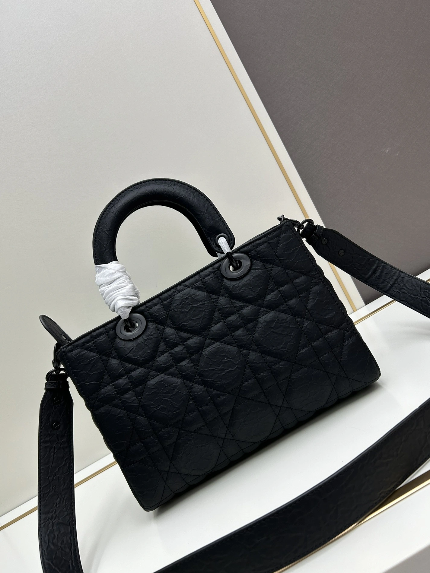 Popular 4202 Christian Dior AAA Quality Handbags For Women - Image 3