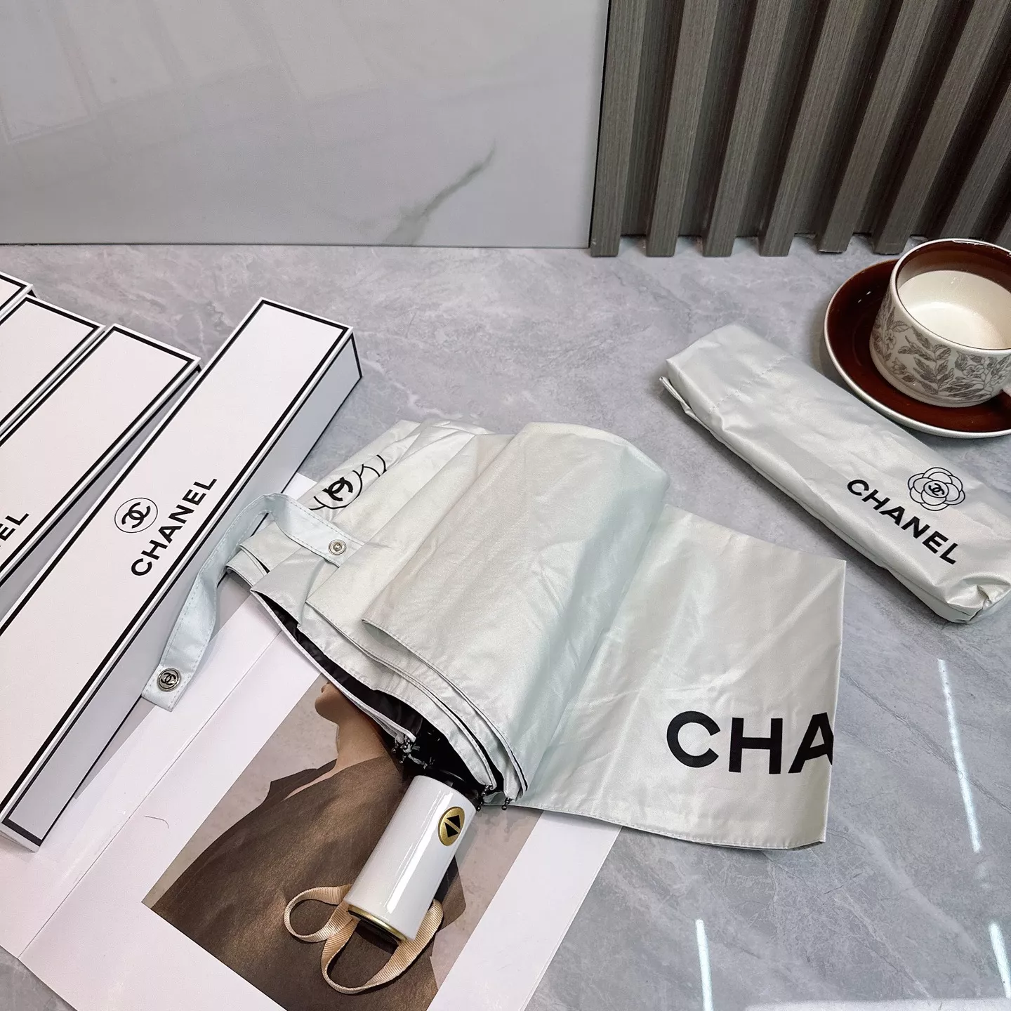 Practical 2708 Chanel Umbrellas - Image 3