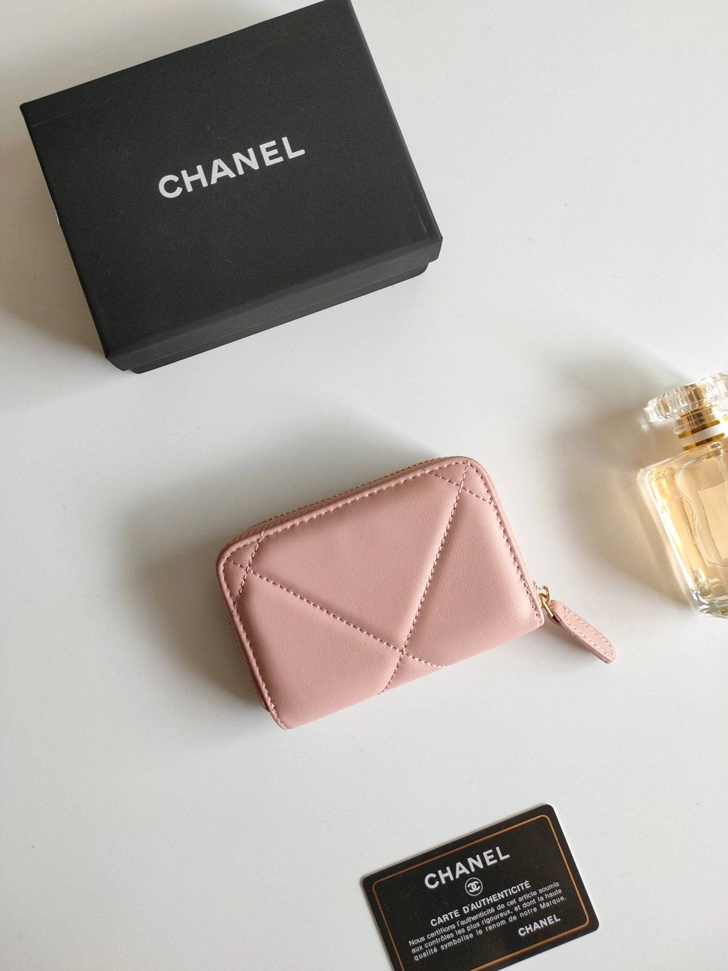 Refined 8236 Chanel AAA Quality Wallets - Image 4