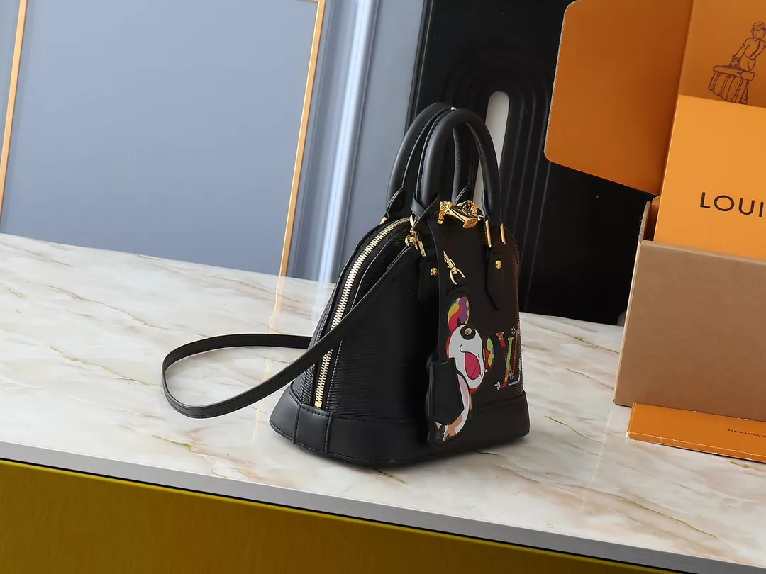 Resilient 4232 Louis Vuitton AAA Quality Messenger Bags For Women