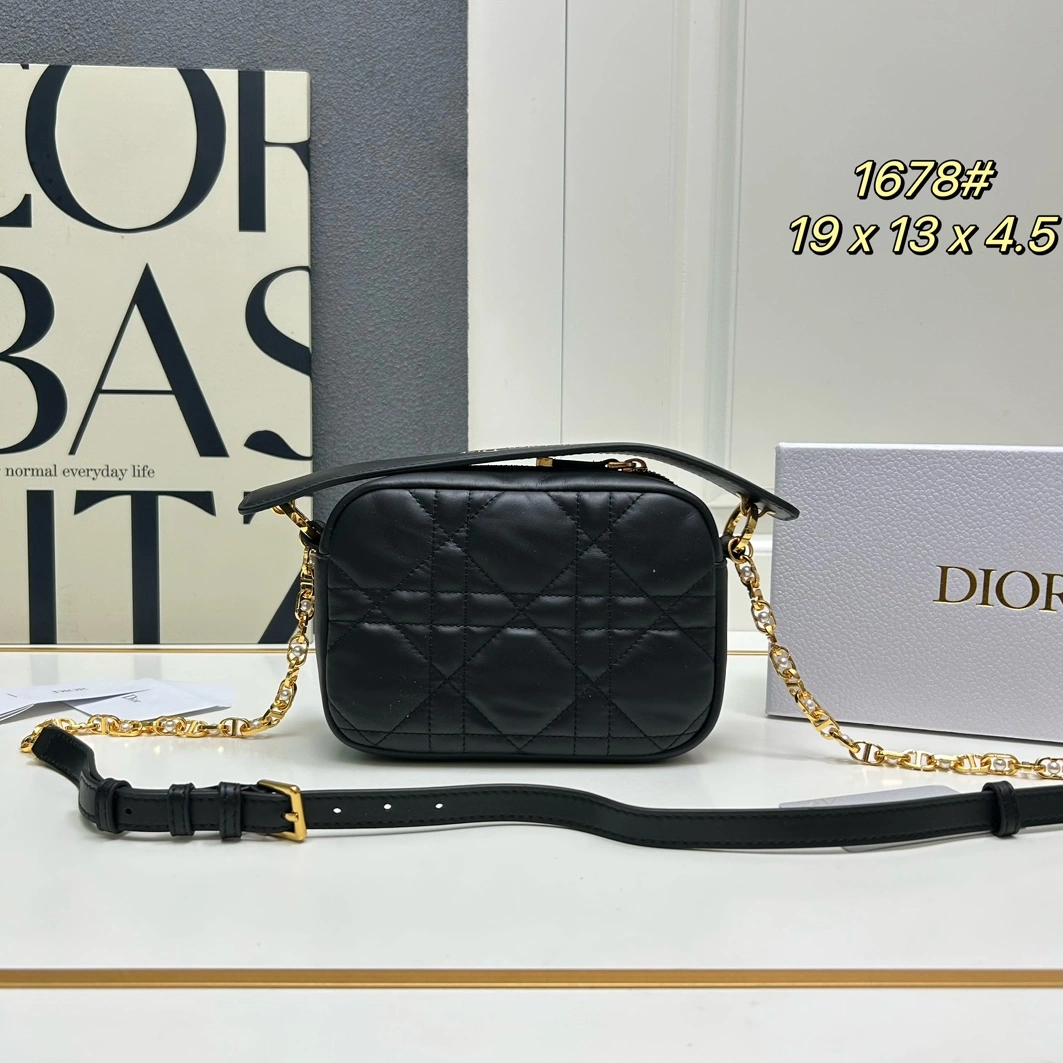 Resilient 5170 Christian Dior AAA Quality Messenger Bags For Women