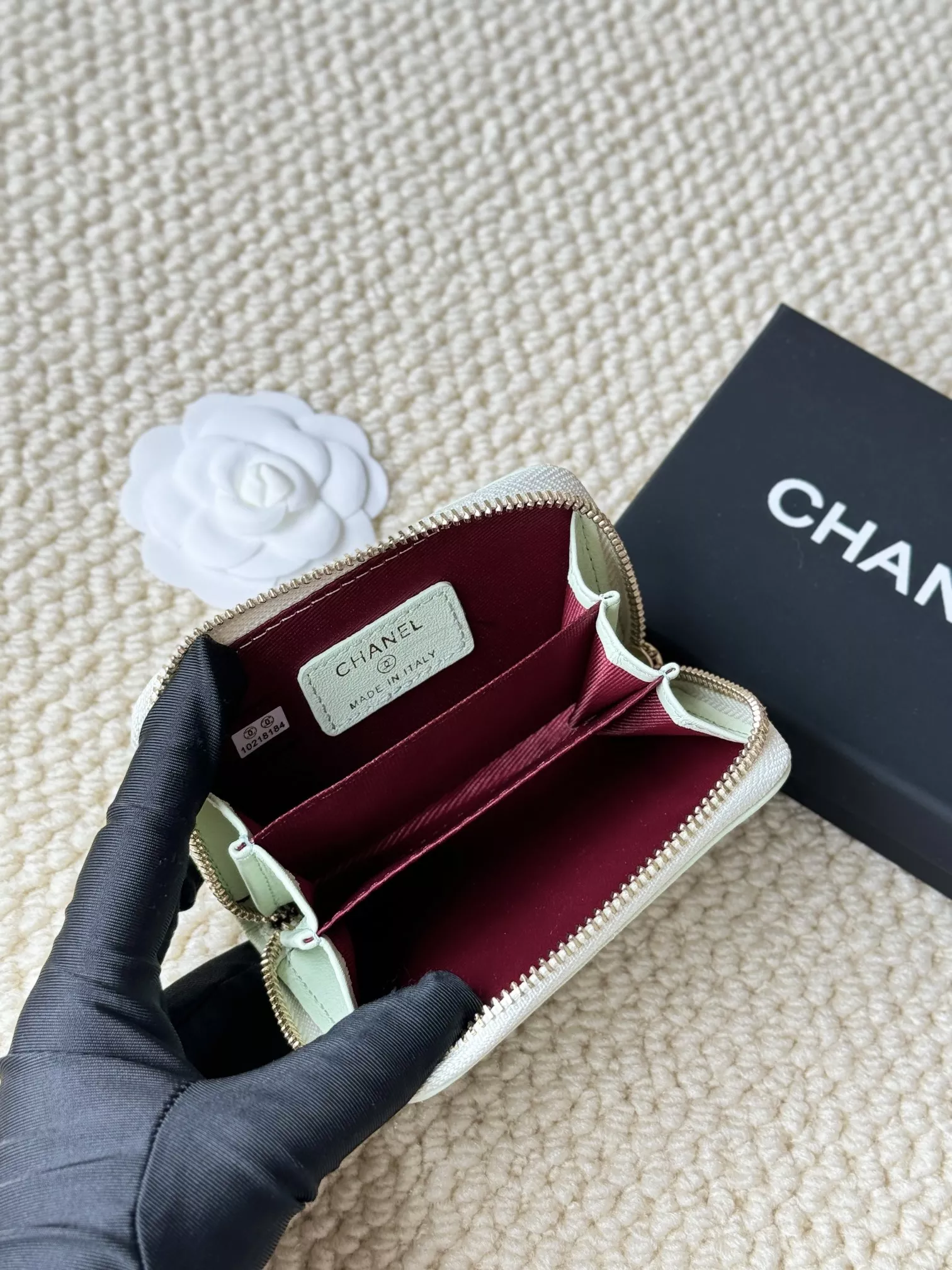 Resilient 8424 Chanel Card Case - Image 5