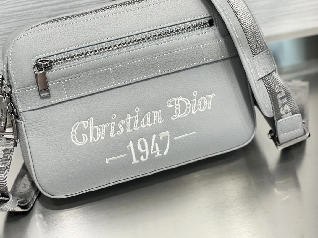 Soft 2013 Christian Dior AAA Man Messenger Bags