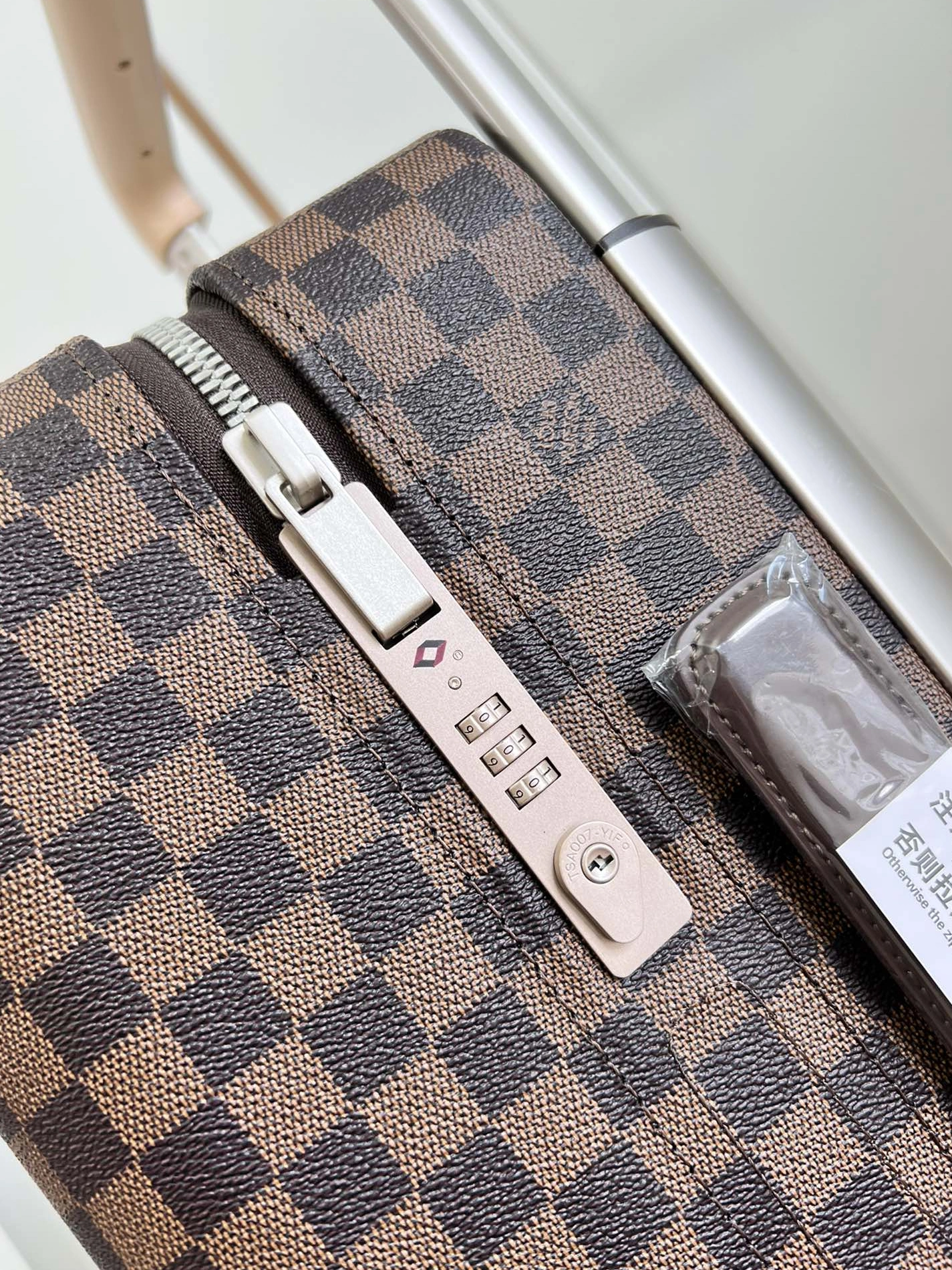 SportInspired 1704 Louis Vuitton Luggage - Image 3