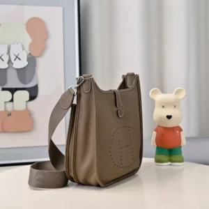 StreetReady 2044 Hermes AAA Quality Messenger Bags For Women