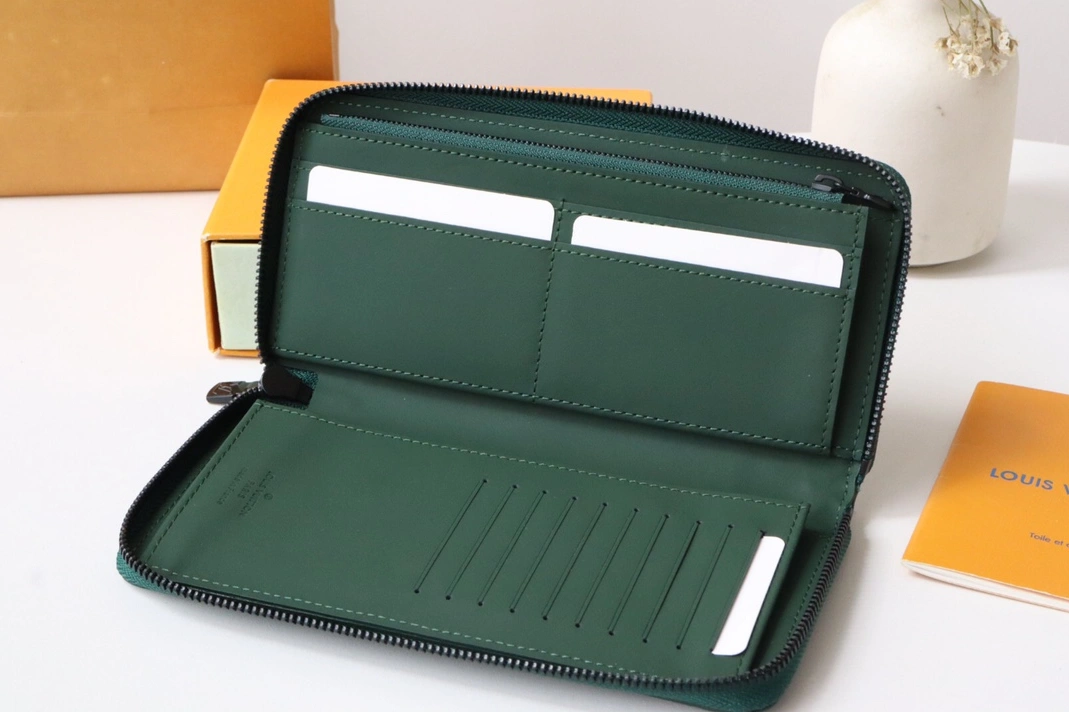 TopPick 1213 Louis Vuitton AAA Quality Card Case - Image 5