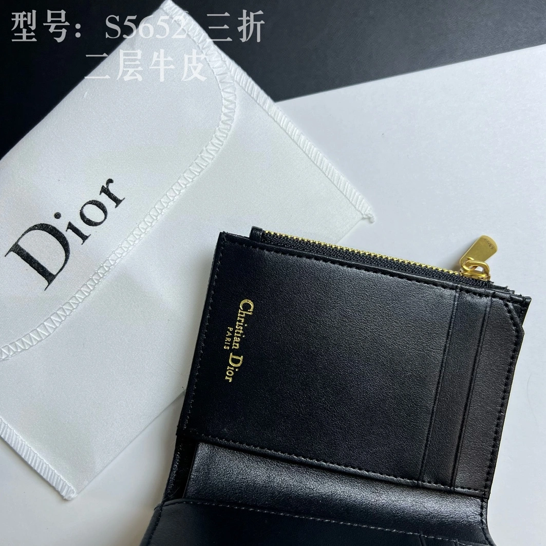 Trendsetting 2053 Christian Dior Card Case - Image 7
