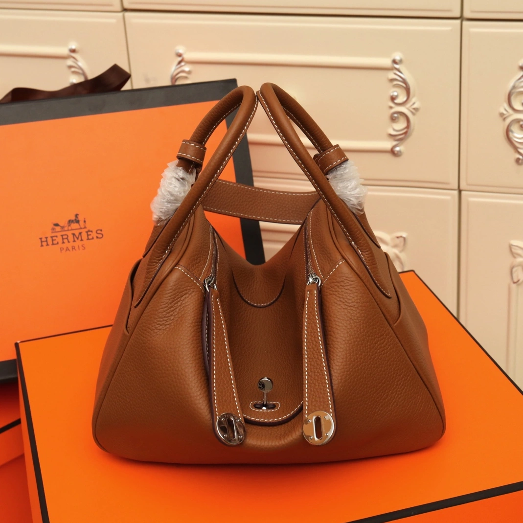 Trendsetting 366 Hermes AAA Quality Handbags For Women