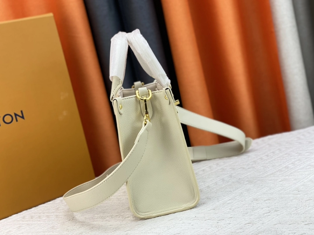 Trendsetting 5550 Louis Vuitton AAA Quality Handbags For Women - Image 3