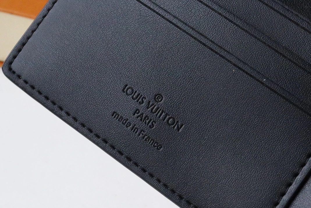 Trendsetting 635 Louis Vuitton AAA Quality Wallets - Image 6