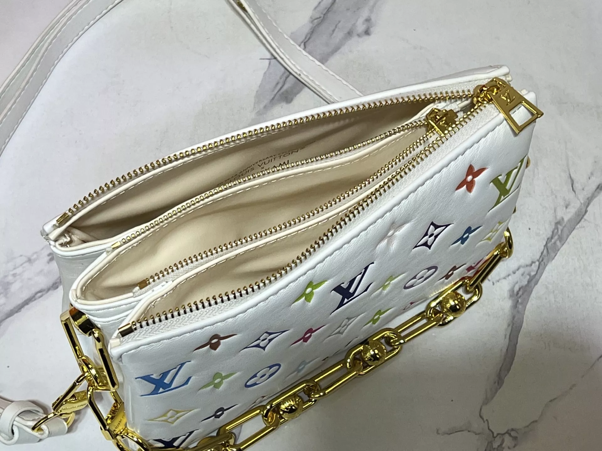 UrbanStyle 9018 Louis Vuitton AAA Quality Messenger Bags For Women - Image 8