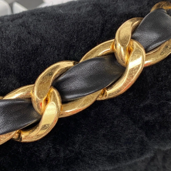 CHANEL FLAP BAG Popular 442 - Image 6