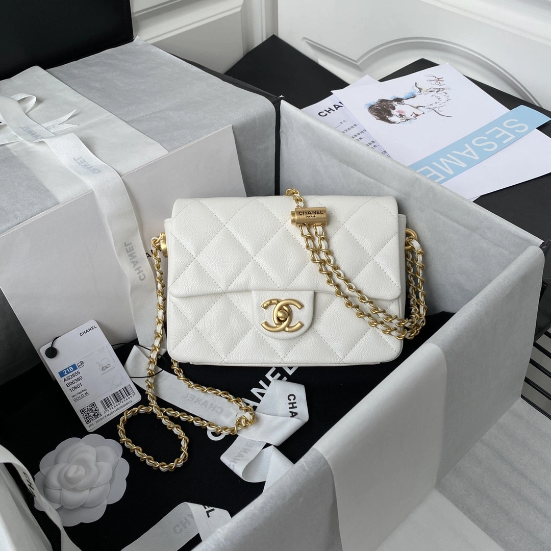 CHANEL MINI FLAP BAG HighQuality 552 - Image 4