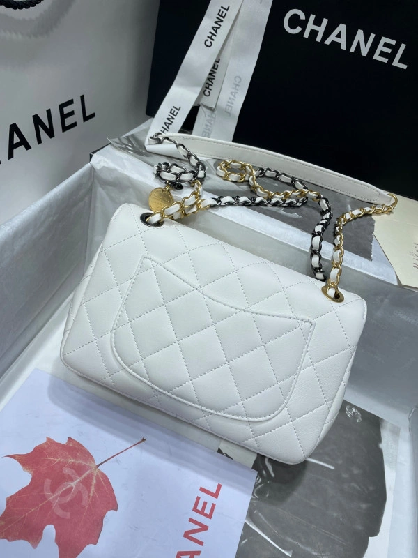 UrbanStyle CHANEL SMALL FLAP BAG 526 - Image 10