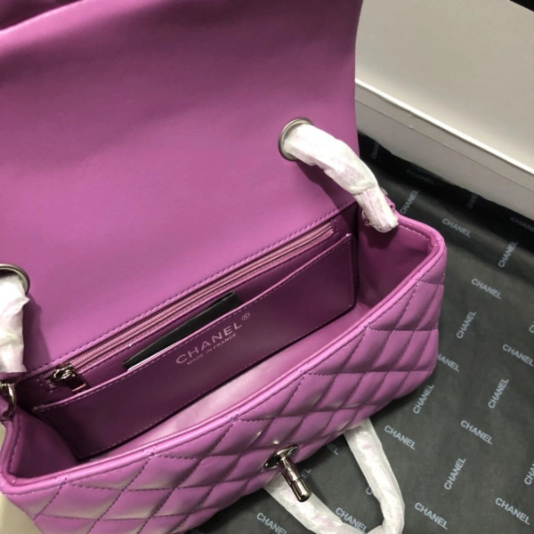 CHANEL FLAP BAG LAMBSKIN WellDesigned 739 - Image 6