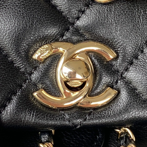DailyWear CHANEL BACKPACK 143 - Image 4
