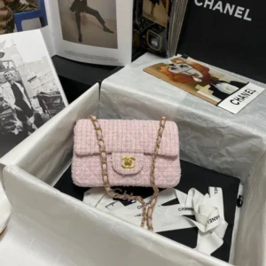 CHANEL FLAP BAG ModernLook 643