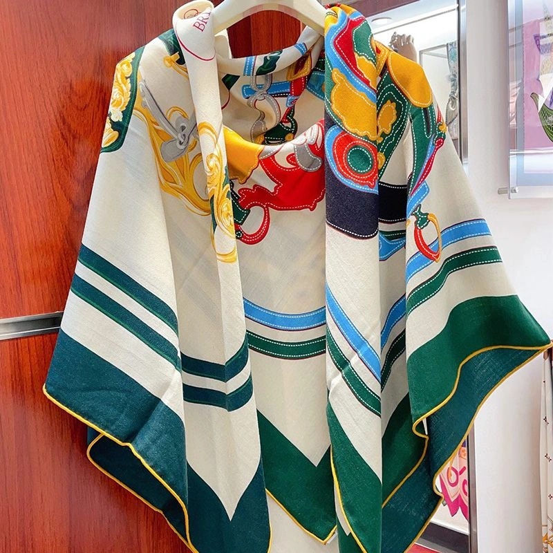 Hermes Brides De Gala Applique Pique Shawl 140 In Green - Image 3