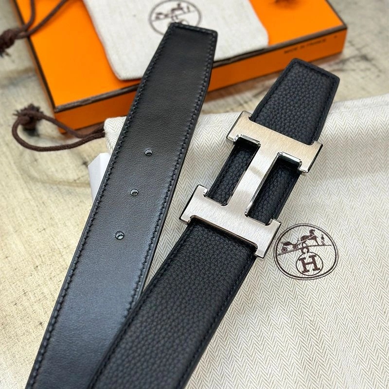 Hermes H Logo 38 Reversible Belt Calfskin In Black - Image 4