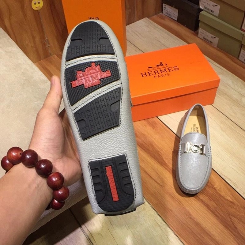 Hermes Loafers Men Togo Leather In Grey - Image 5