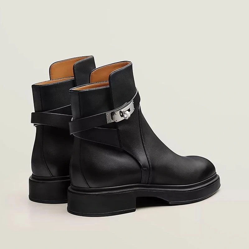 Hermes Veo Ankle Boots Women Calfskin with Ankle Strap In Black - Image 3