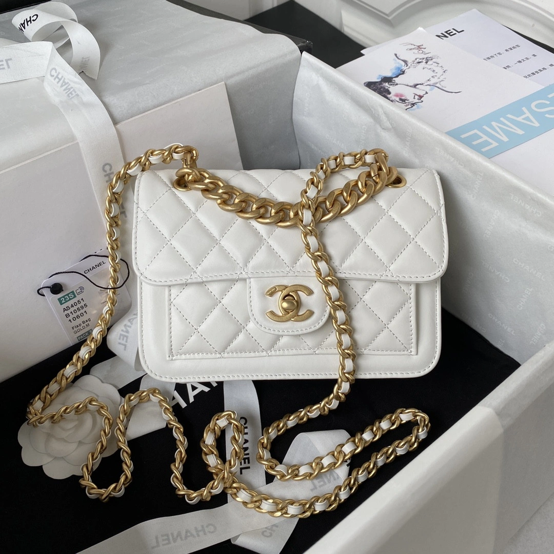 Comfortable CHANEL MINI FLAP BAG 367